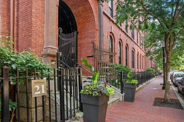 $907,000 | 21 Father Francis Gilday Street, Unit 302, Boston, MA 02118