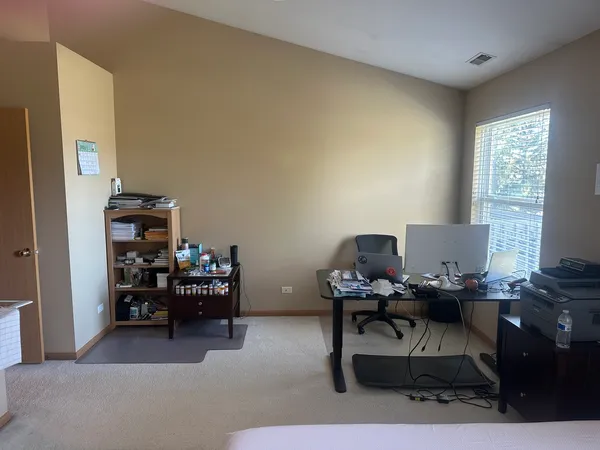 $2,400 | 2734 Rockport Lane, Naperville, IL 60564