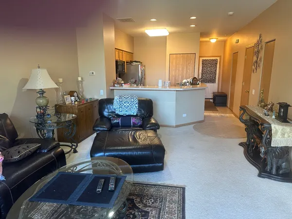 $2,400 | 2734 Rockport Lane, Naperville, IL 60564