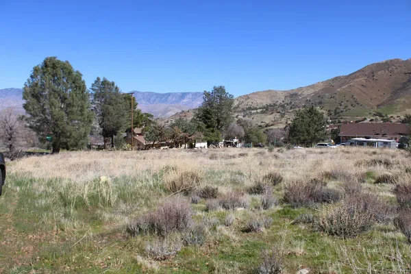 $20,000 | 2940 Chipmunk Place Pl Lake, Mountain Mesa, CA 93240