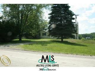 3860 South Lake George Road Dryden, MI 48428 - Photo 1 of 12 469440.JPG