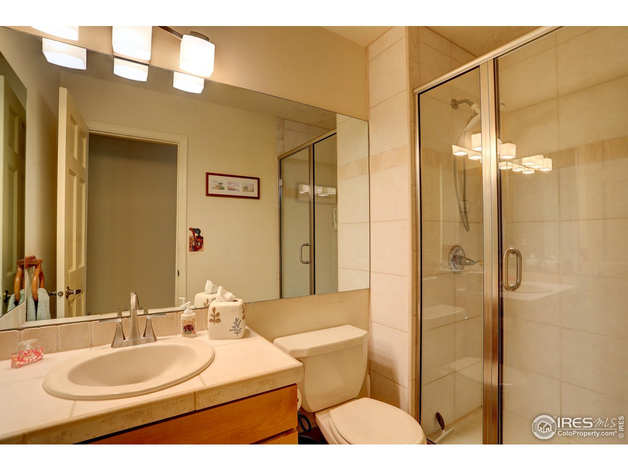 8563 Middle Fork Road Boulder, CO 80302 - Photo 18 of 28 main floor bath/powder