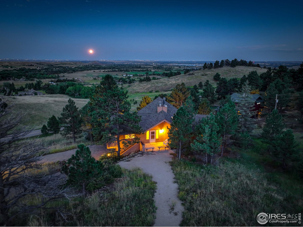 8563 Middle Fork Road Boulder, CO 80302 - Photo 2 of 28