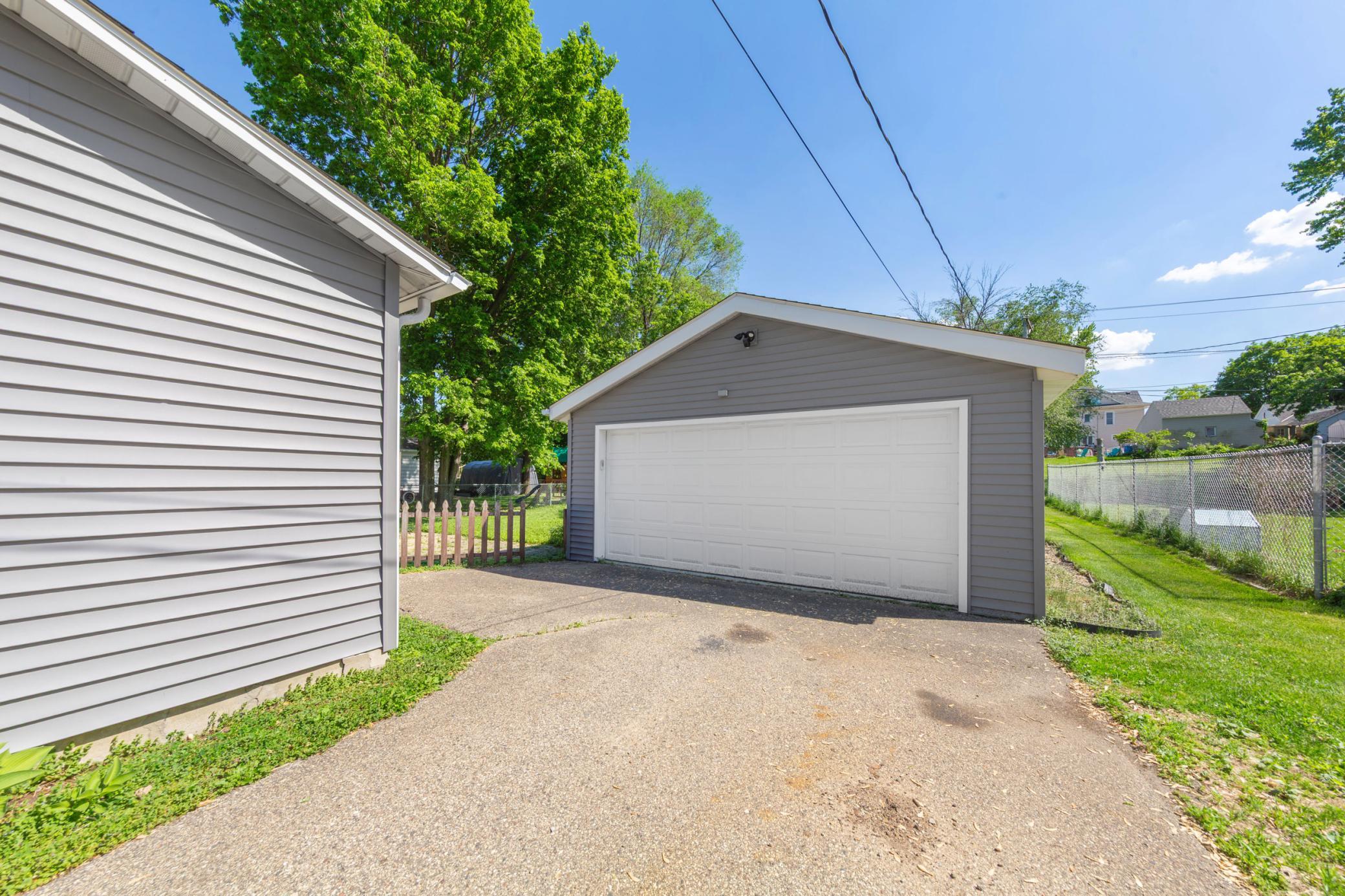 727 Division Street West Faribault, MN 55021 - Photo 28 of 32