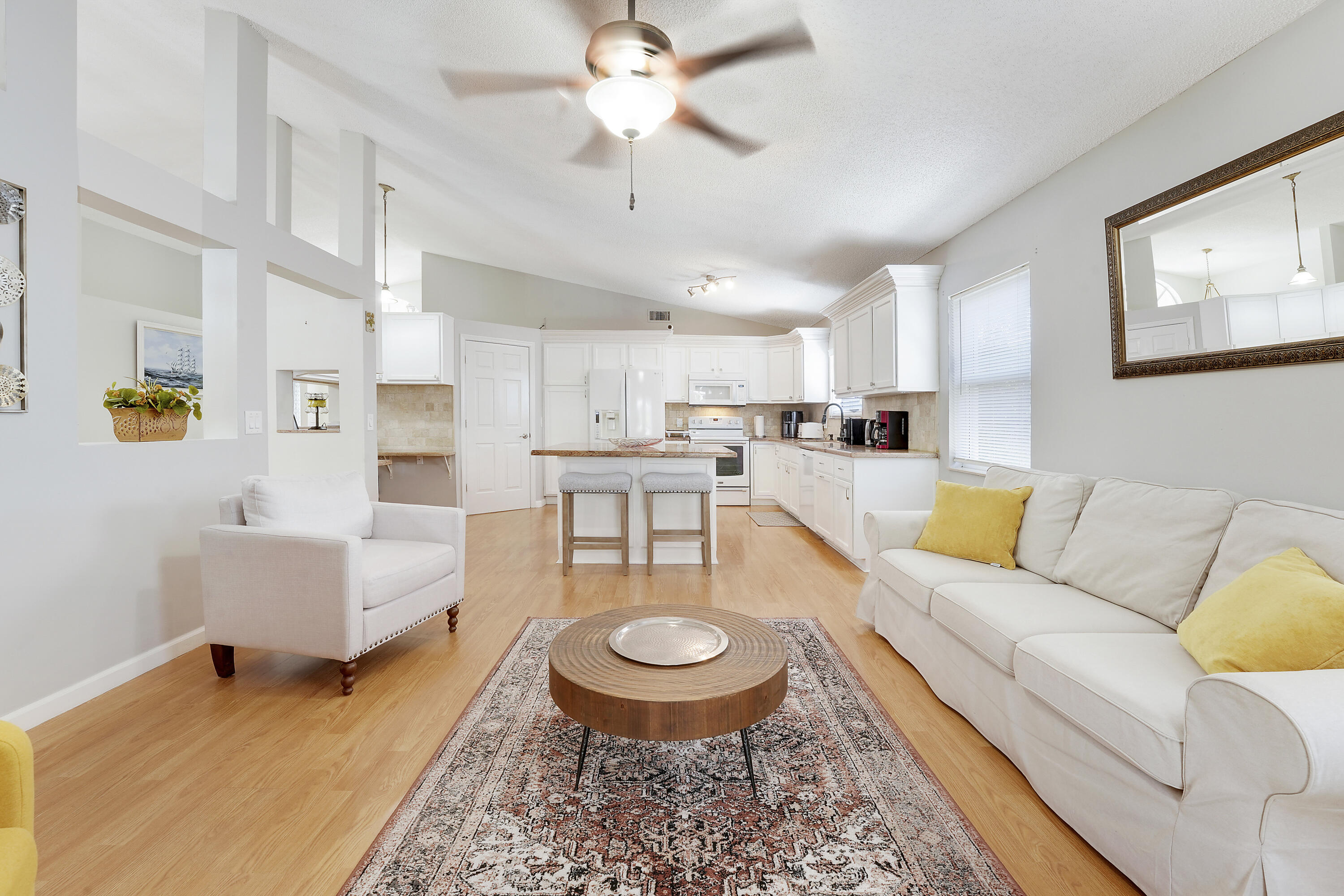 8605 Windy Circle Boynton Beach, FL 33472 - Photo 15 of 36 House-12