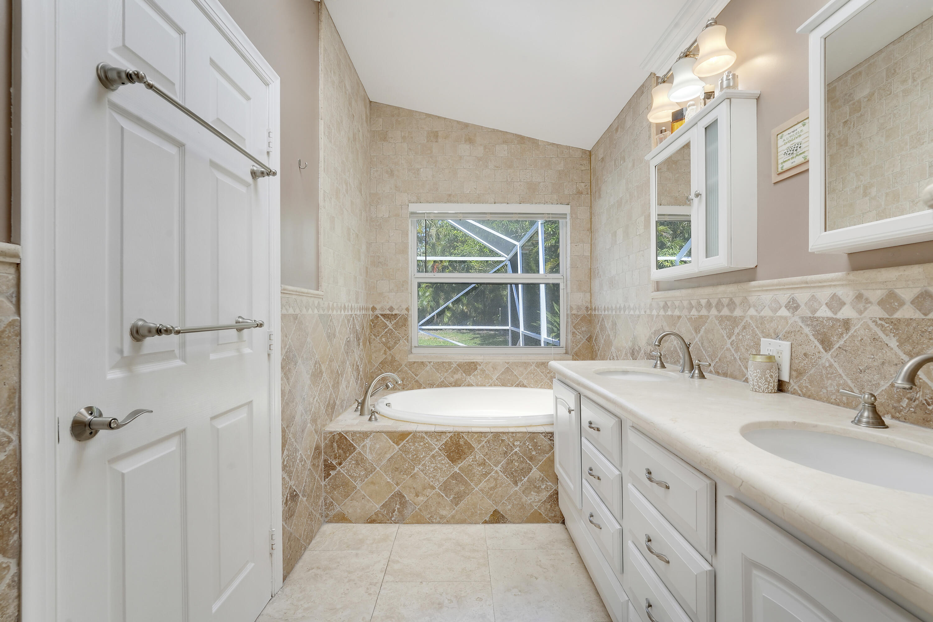 8605 Windy Circle Boynton Beach, FL 33472 - Photo 22 of 36 House-5