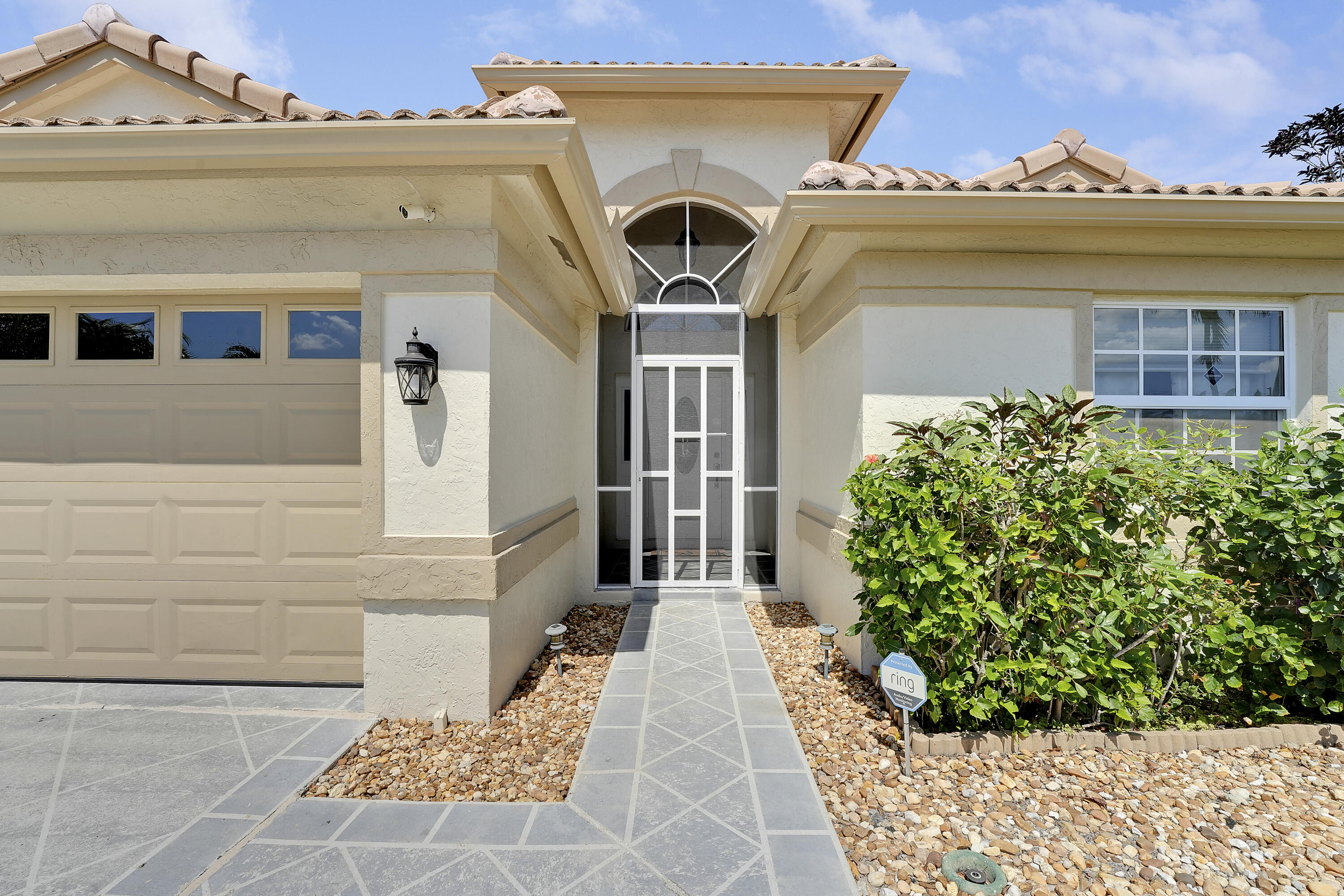 8605 Windy Circle Boynton Beach, FL 33472 - Photo 3 of 36 House-35