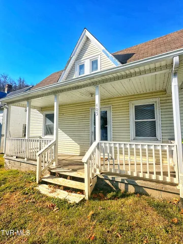 $59,400 | 405 West Main Street, Saltville, VA 24370
