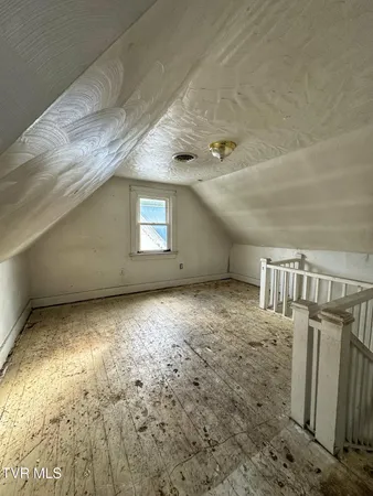 $59,400 | 405 West Main Street, Saltville, VA 24370