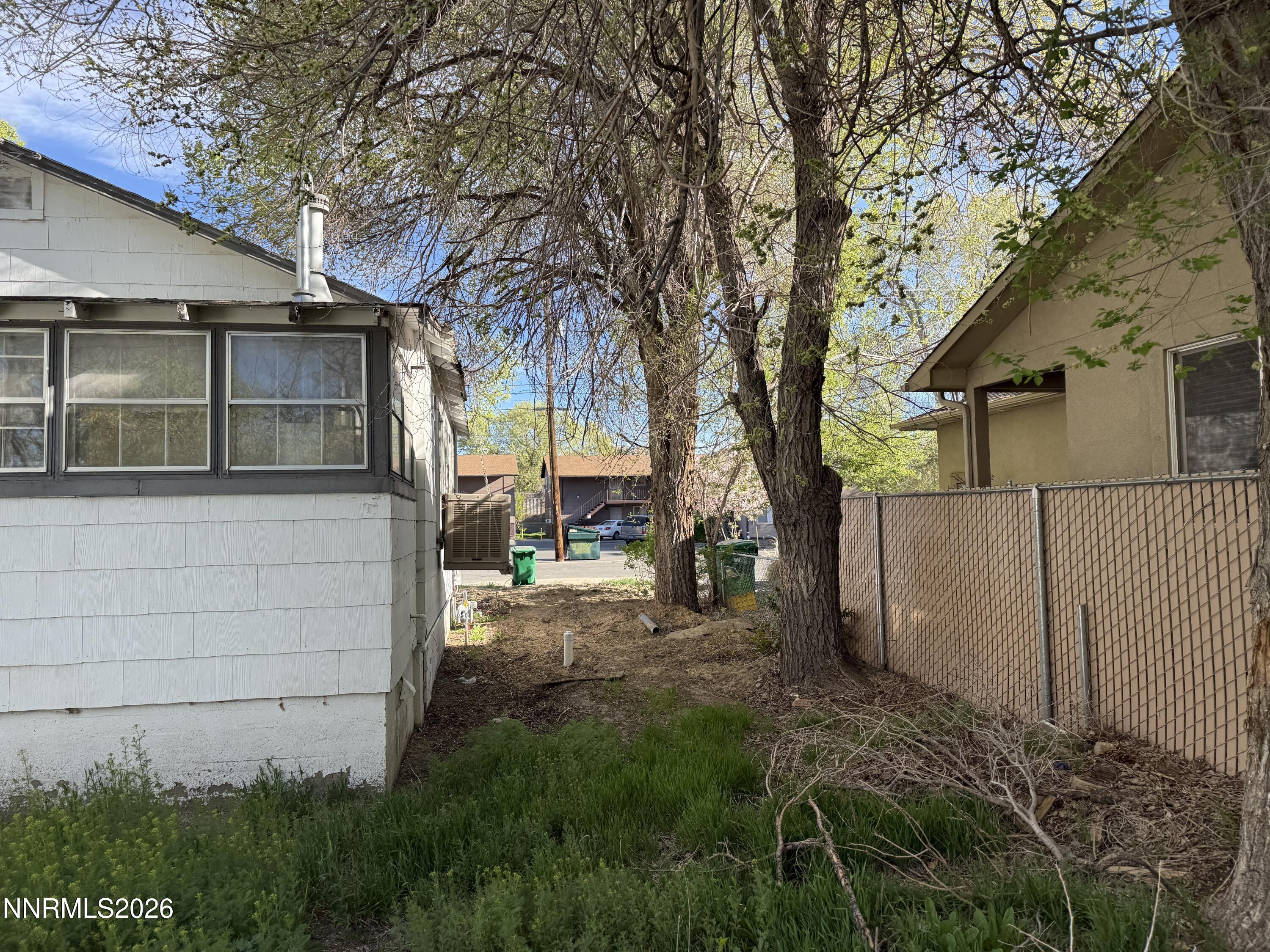 415 Lee Street Carson City, NV 89706 - Photo 6 of 9 415 E Lee #7 IMG_8213