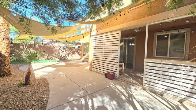 $2,300 | 8667 Moreno Mountain Avenue, Las Vegas, NV 89178