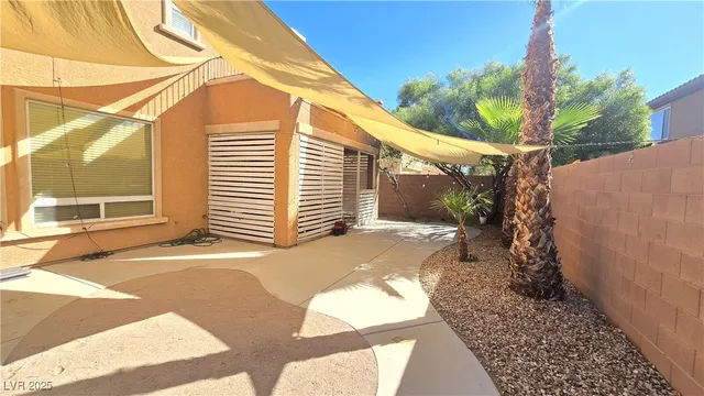 $2,300 | 8667 Moreno Mountain Avenue, Las Vegas, NV 89178