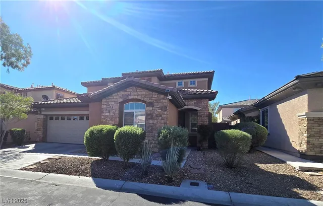 $2,300 | 8667 Moreno Mountain Avenue, Las Vegas, NV 89178