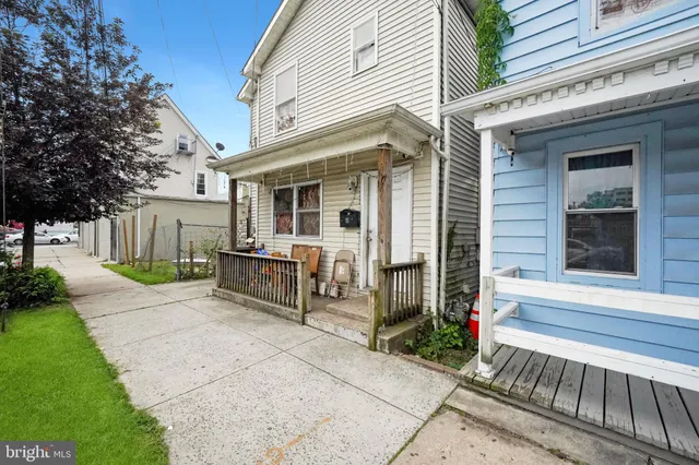 $399,998 | 8 James Street, New Brunswick, NJ 08901