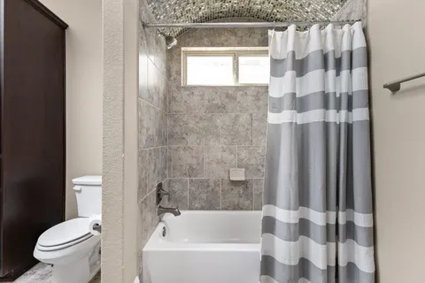 $600,000 | 16304 Aventura Avenue, Pflugerville, TX 78660