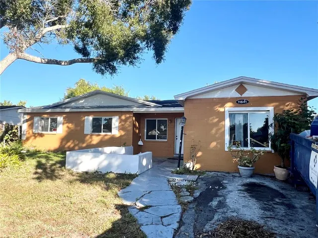 $200,000 | 11641 129th Avenue North, Largo, FL 33778