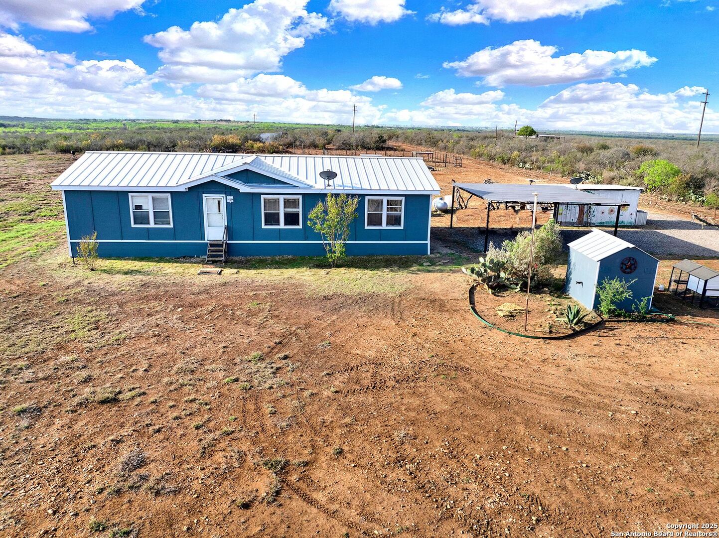 452 6620 Devine, TX 78016 - Photo 4 of 49