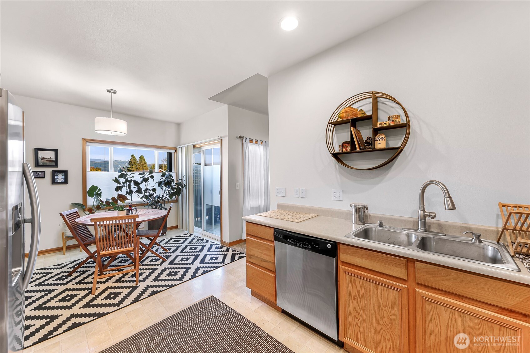 1305 Boon Street, Unit 209 Sumas, WA 98295 - Photo 21 of 32