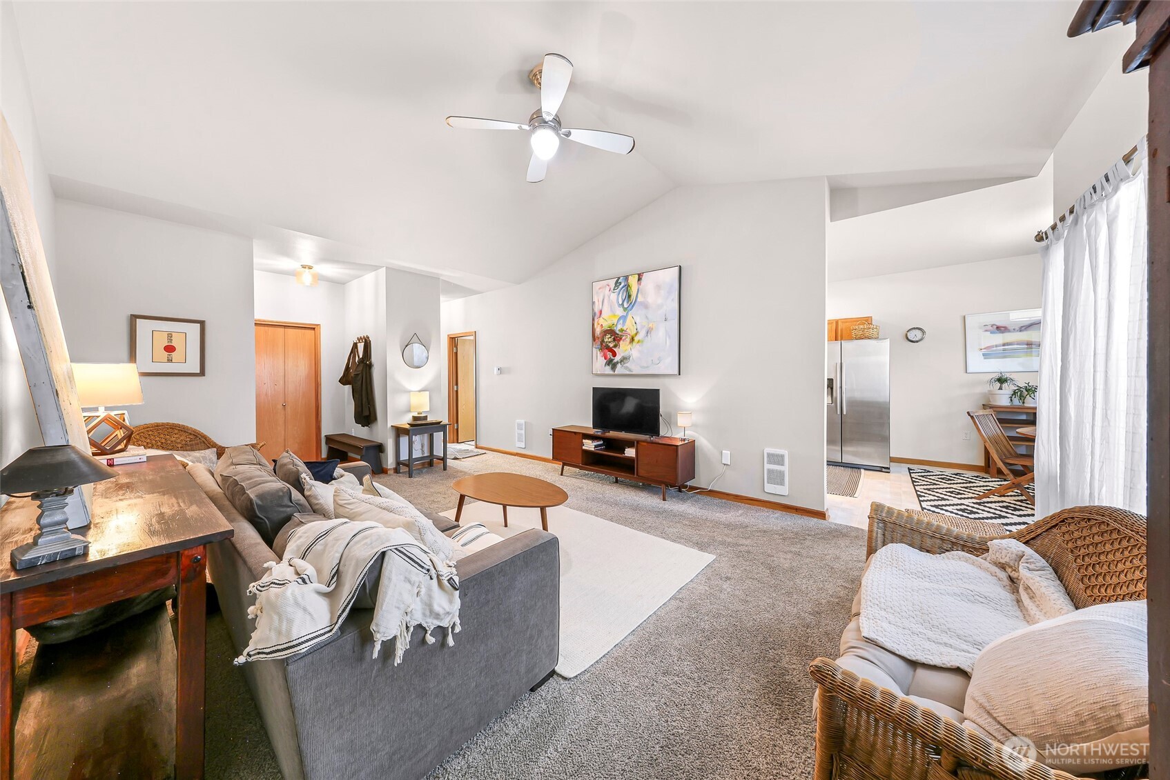 1305 Boon Street, Unit 209 Sumas, WA 98295 - Photo 8 of 32