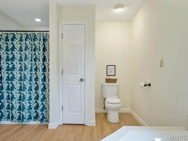 $349,900 | 1005 Daniel Drive, Maryville, IL 62062