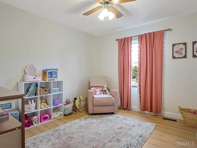 $349,900 | 1005 Daniel Drive, Maryville, IL 62062