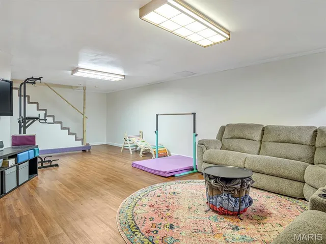 $349,900 | 1005 Daniel Drive, Maryville, IL 62062