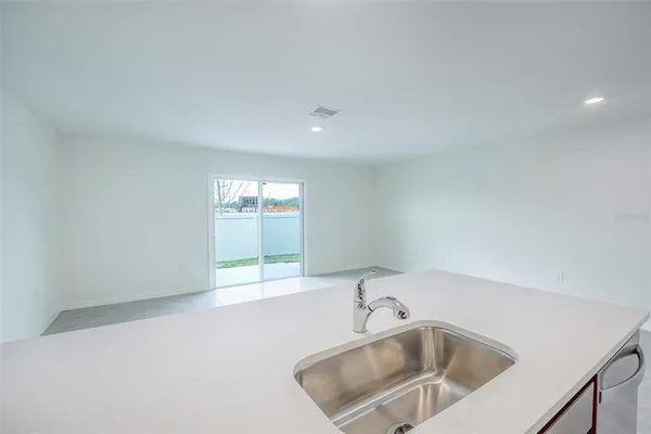 $1,700 | 8250 Southwest 67th Avenue, Ocala, FL 34476