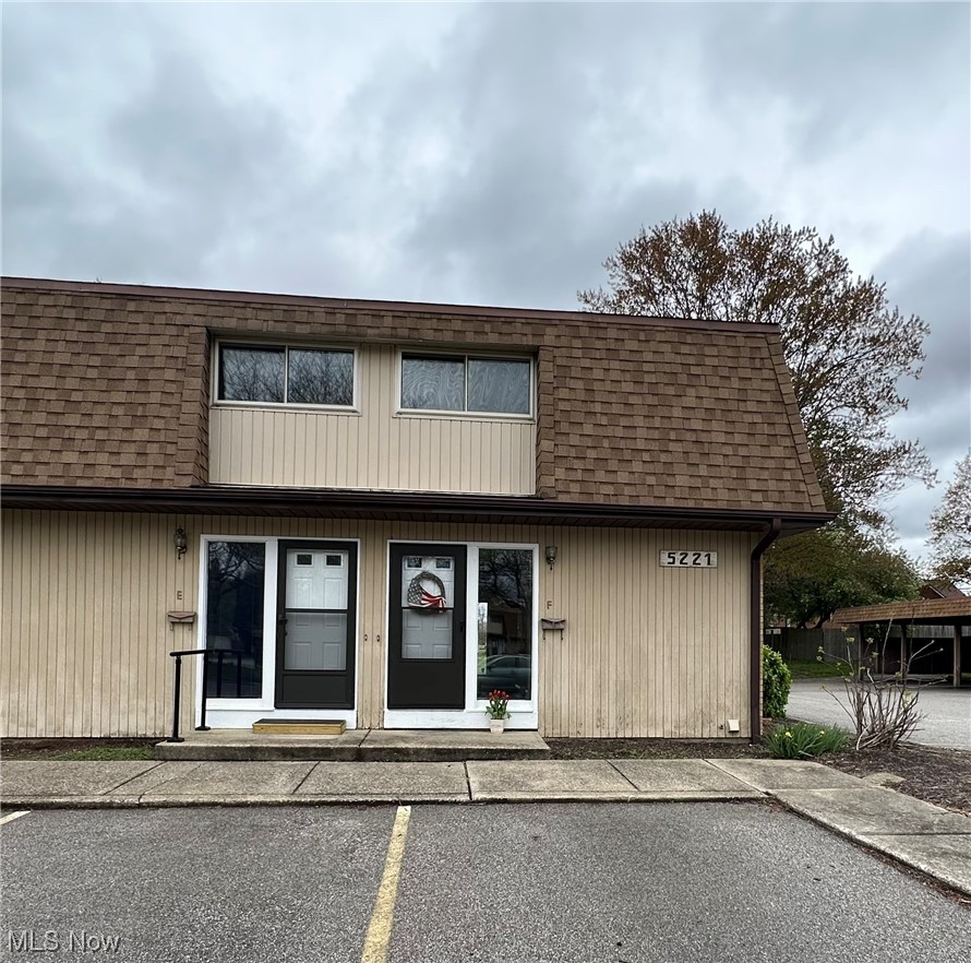5221 Cline Road, Unit F Kent, OH 44240 - Photo 2 of 34 Front entrance with two parking spots
