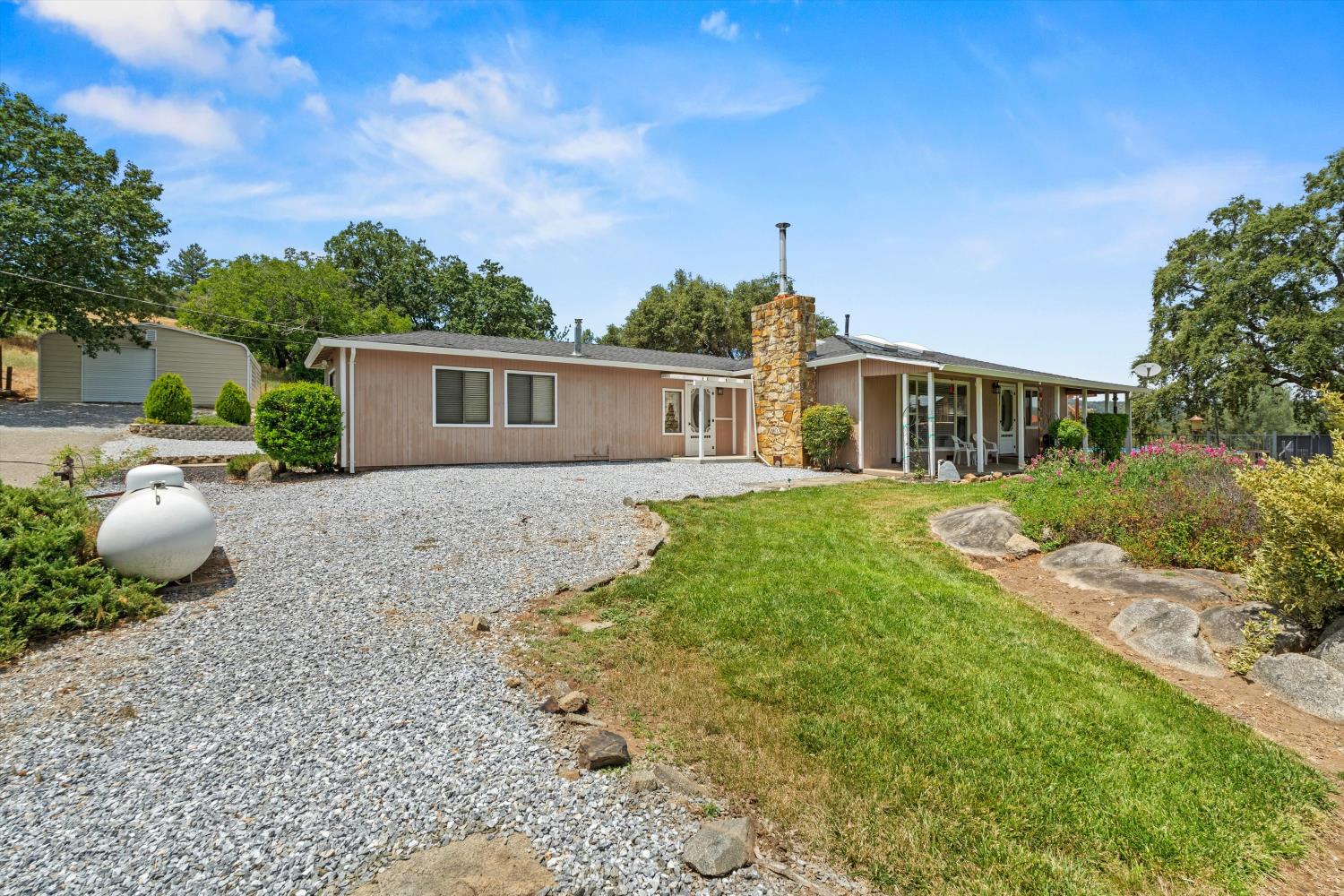 6060 Cosumnes Vista Road Placerville, CA 95667 - Photo 2 of 35