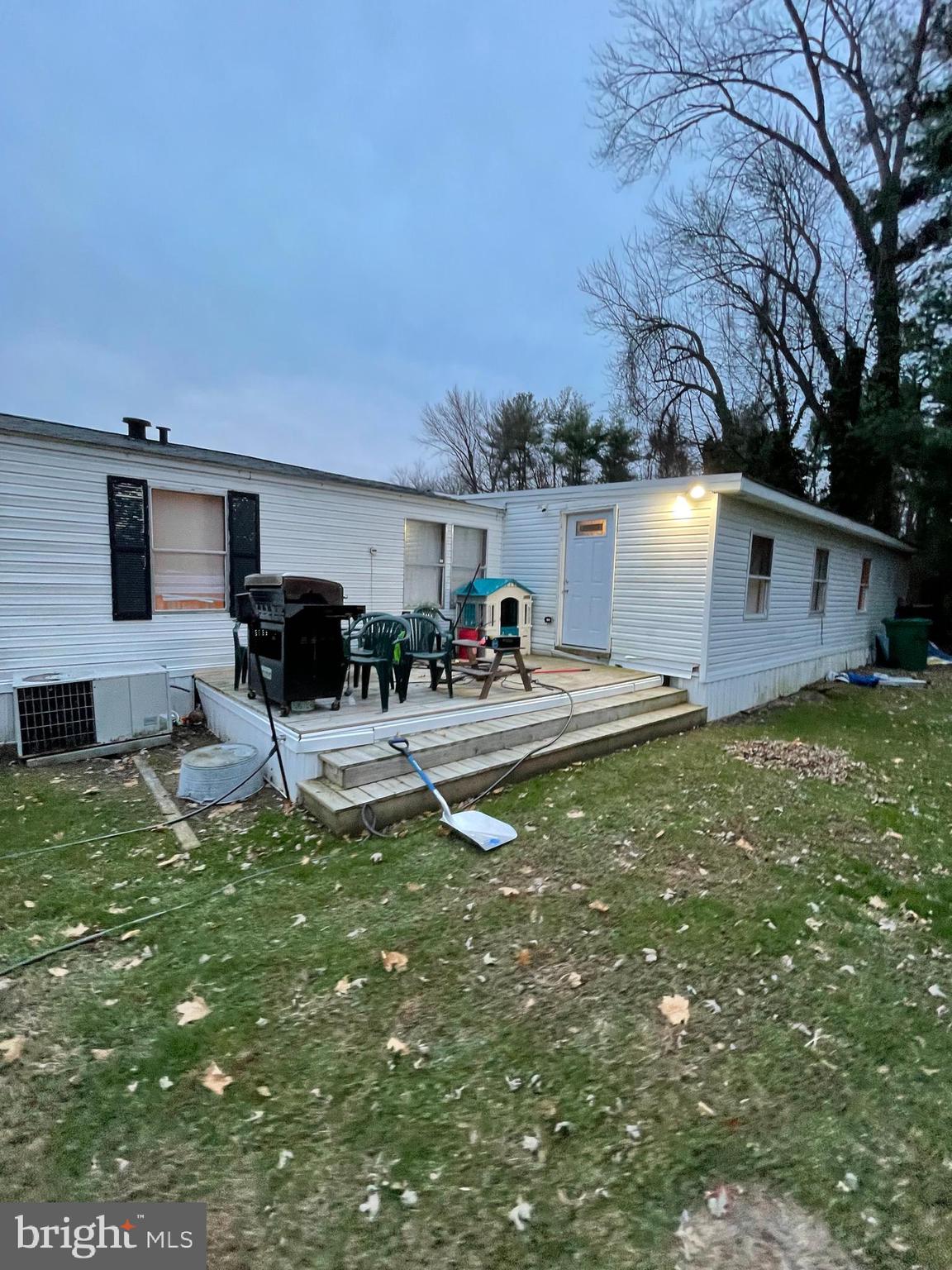203 Shorewind Road, Unit 203 Bear, DE 19701 - Photo 8 of 20 a swimming pool view with a outdoor seating