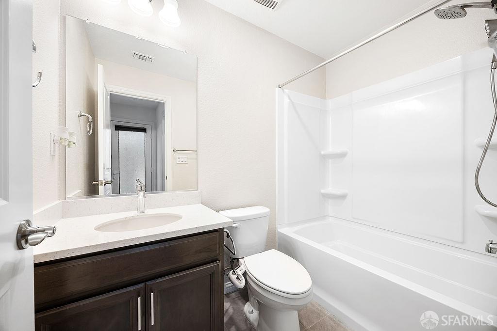 24105 Amaranth Loop Hayward, CA 94541 - Photo 24 of 31