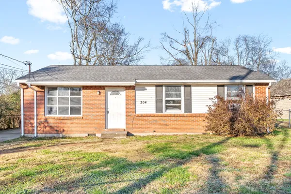 $1,195 | 304 Walker Street, Clarksville, TN 37042