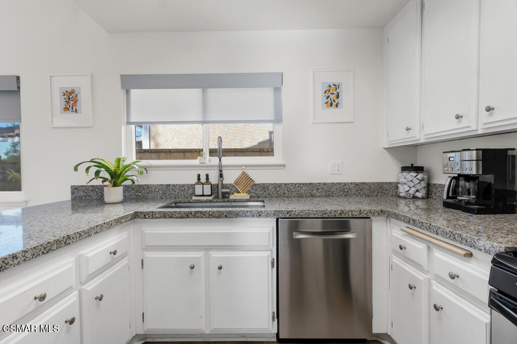 4811 Avedon Road Moorpark, CA 93021 - Photo 18 of 55 4811 Avedon Rd- HsHProd-23