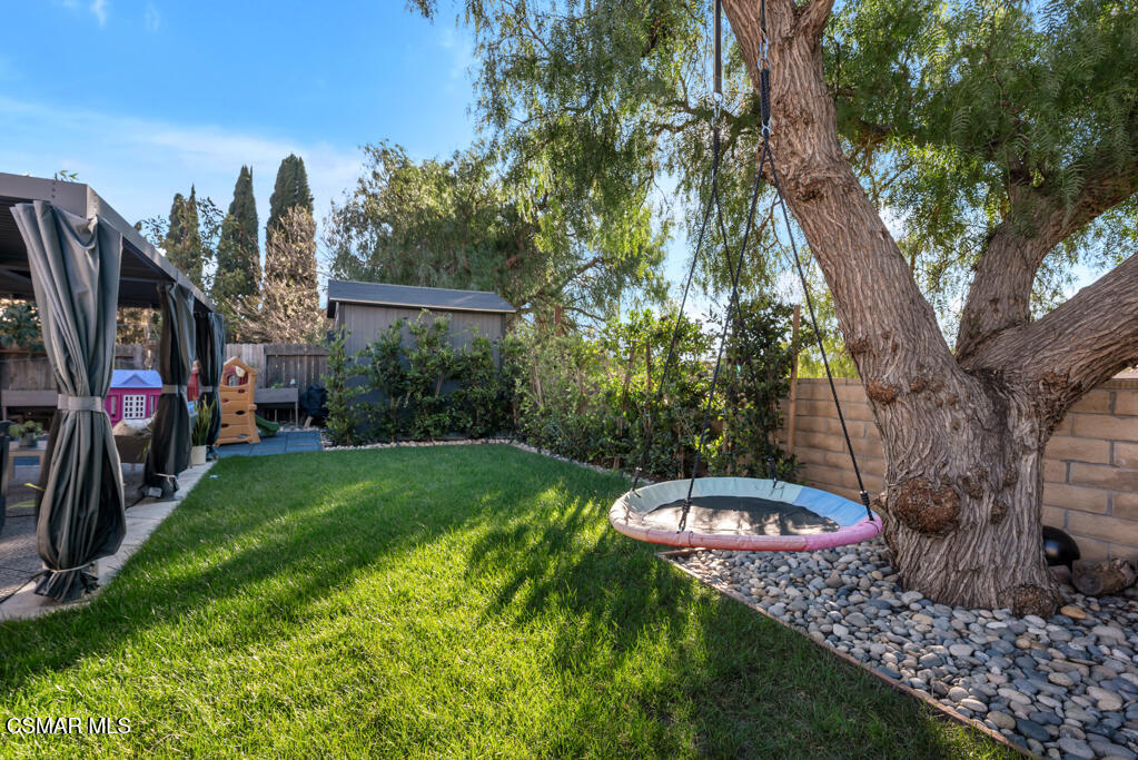 4811 Avedon Road Moorpark, CA 93021 - Photo 39 of 55 4811 Avedon Rd- HsHProd-34