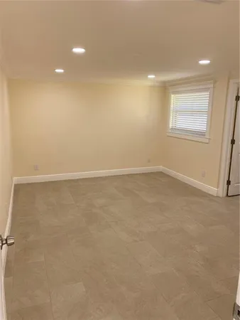 $2,450 | 5312 Birch Avenue, Sarasota, FL 34233