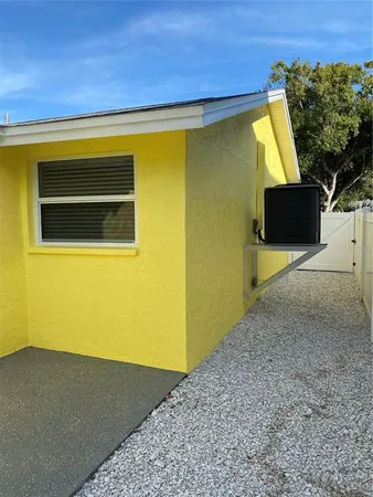 $2,450 | 5312 Birch Avenue, Sarasota, FL 34233