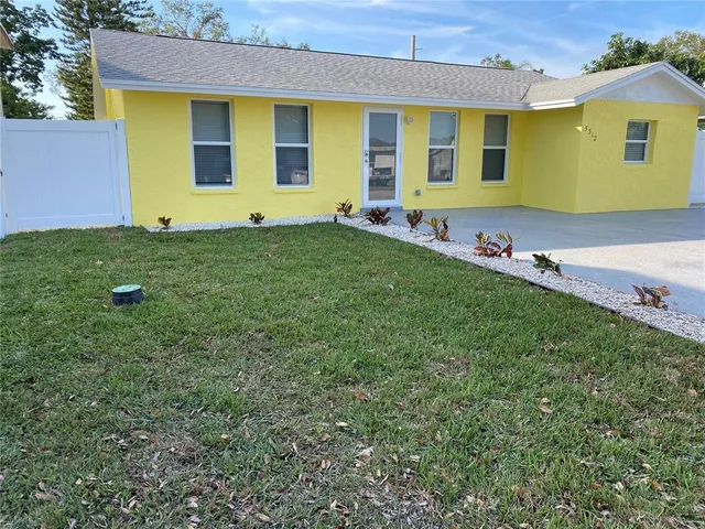 $2,780 | 5312 Birch Avenue, Sarasota, FL 34233