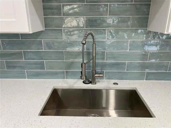 $2,450 | 5312 Birch Avenue, Sarasota, FL 34233