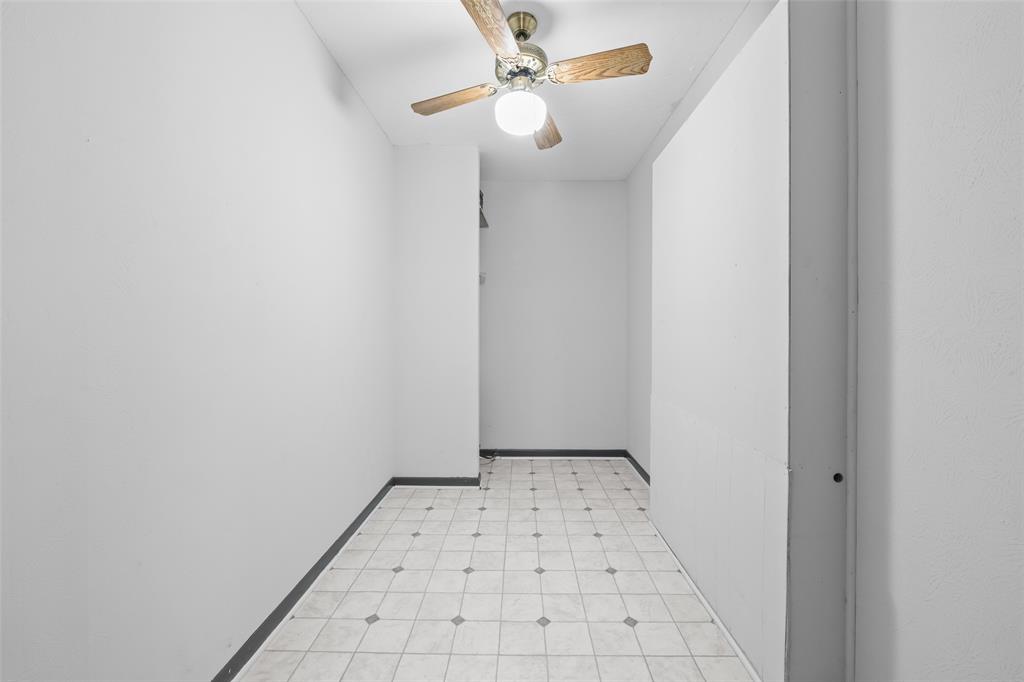 3092 North Trinity Street Decatur, TX 76234 - Photo 12 of 29 a view of hallway with a window