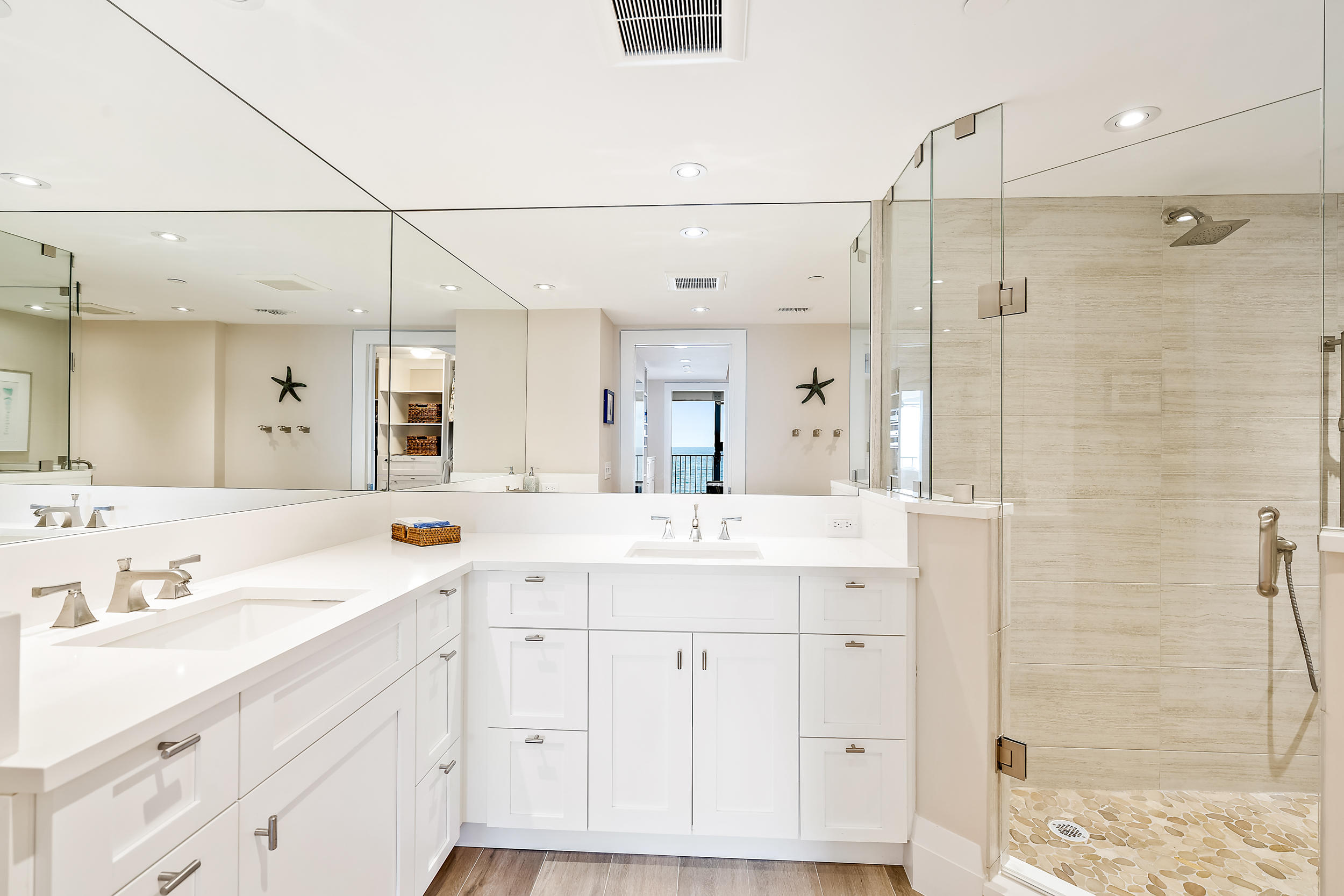 100 South Beach Road, Unit 604 Tequesta, FL 33469 - Photo 11 of 24 Master bath