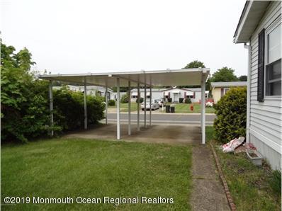 579 Cherin Road Freehold, NJ 07728 - Photo 15 of 16 21718424-15