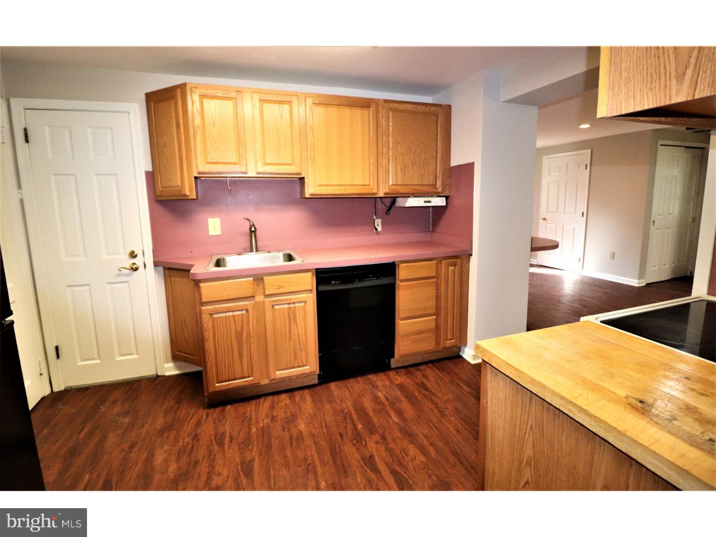 144 Orchard Road Springfield, PA 19064 - Photo 14 of 25 Kitchen