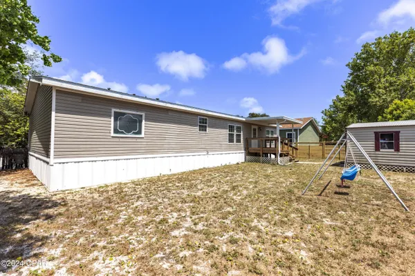 $2,200 | 20507 Spires Street, Panama City Beach, FL 32413