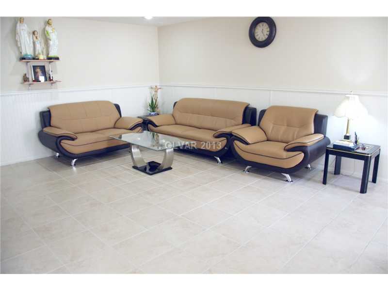 7221 Bindweed Road Las Vegas, NV 89113 - Photo 5 of 24 Living Room.