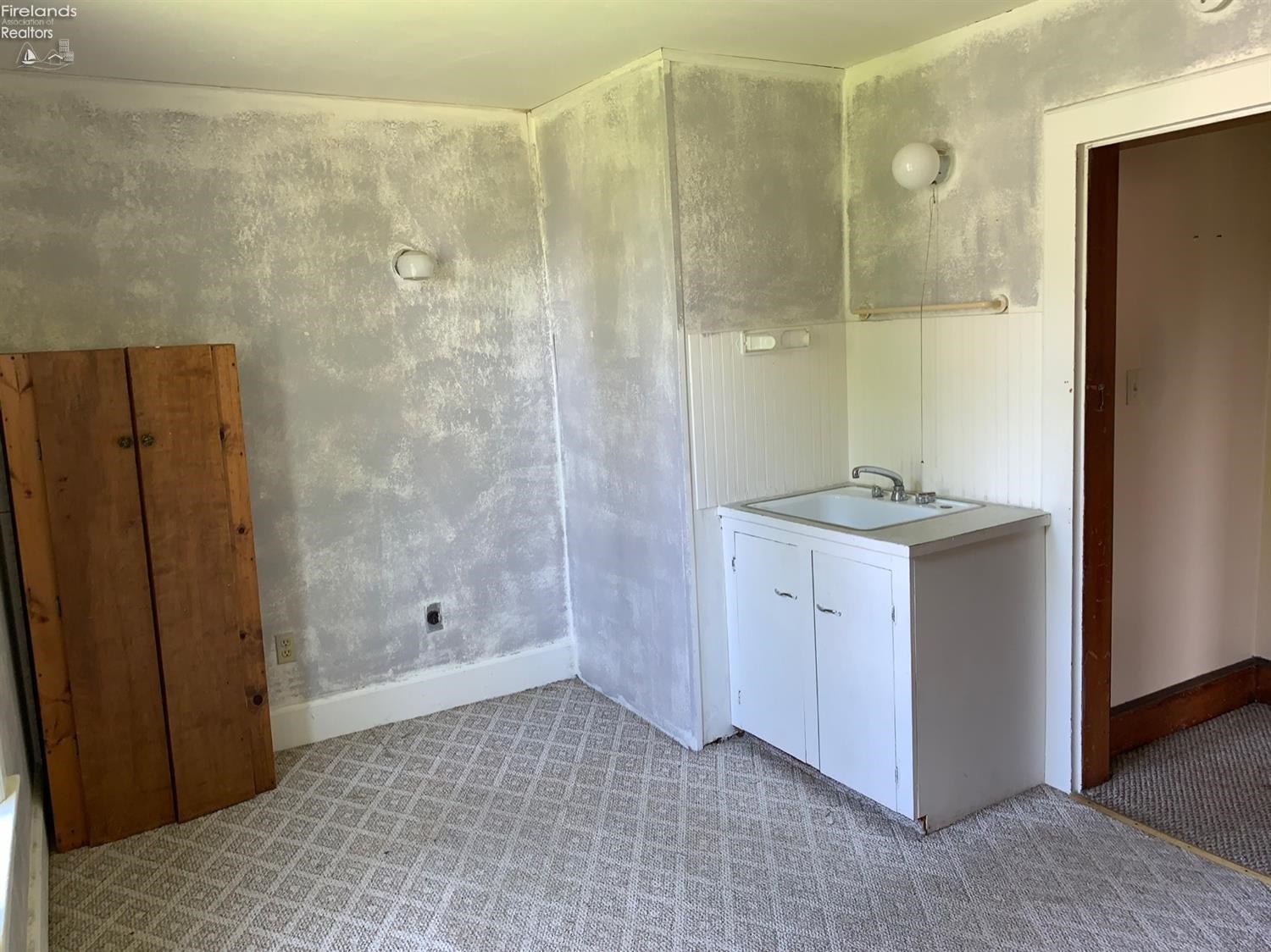6 North Ridge Street Monroeville, OH 44847 - Photo 24 of 25 Gallery Image 24