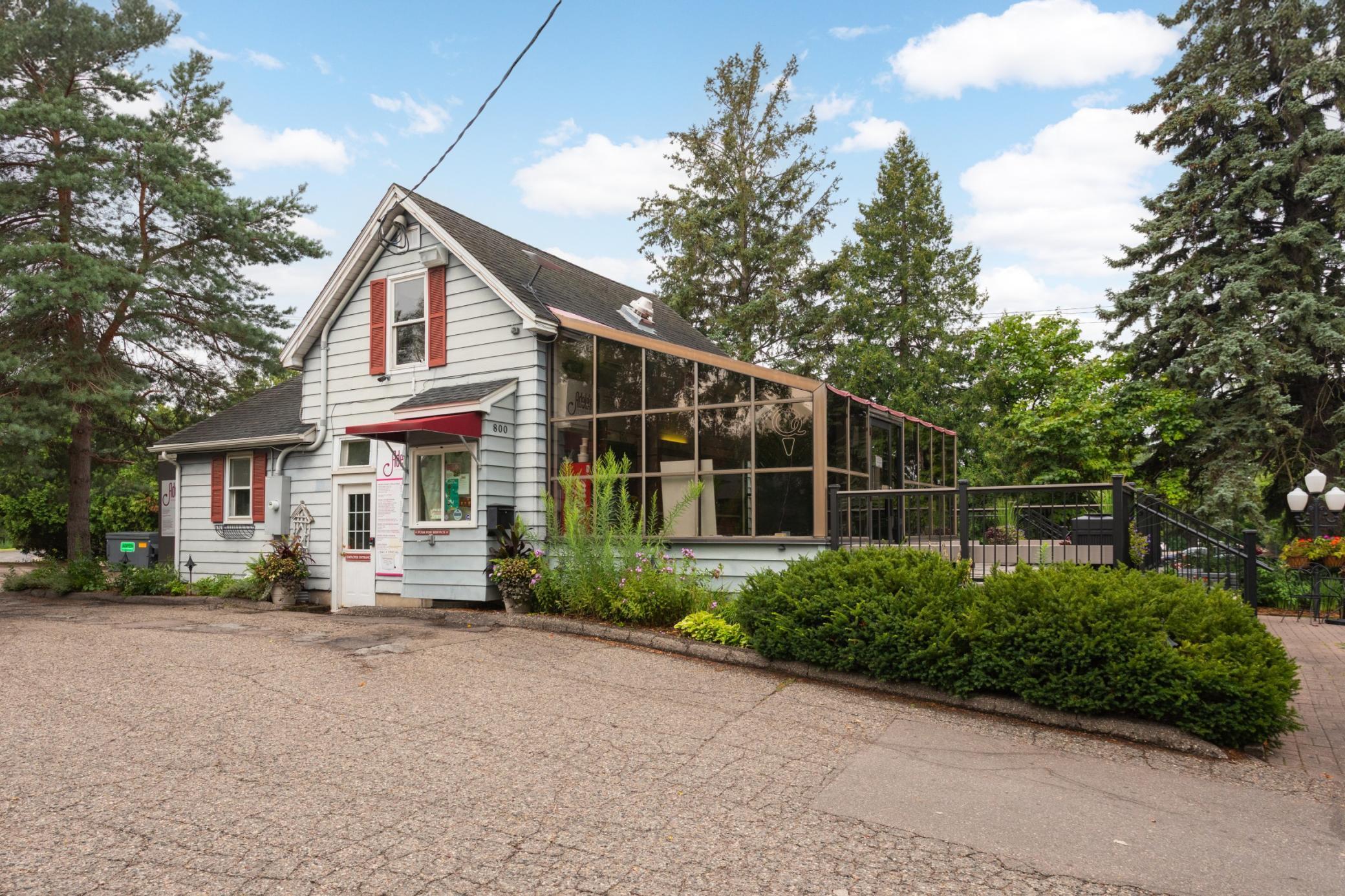 647 Mill Street Excelsior, MN 55331 - Photo 35 of 39