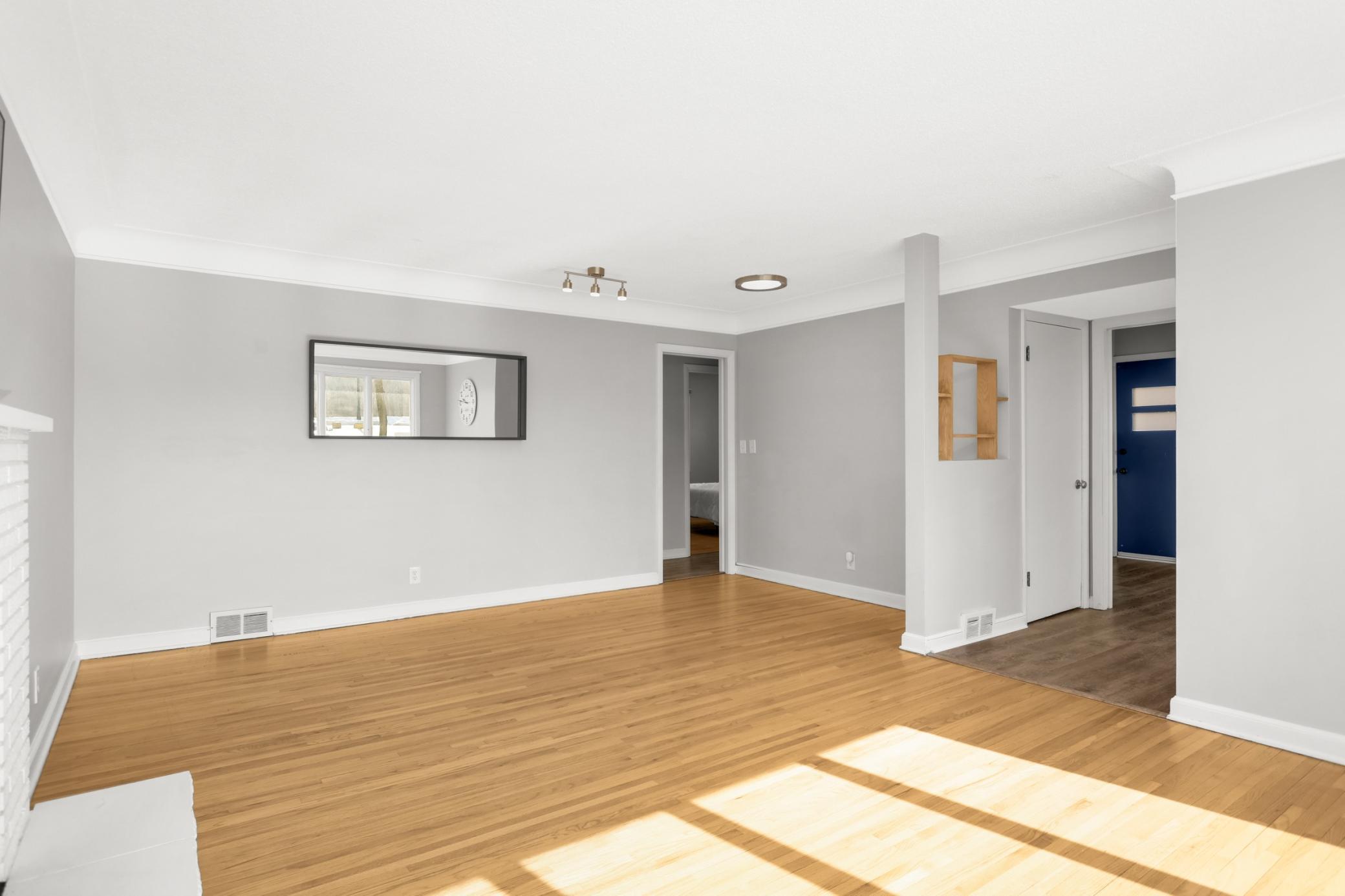 647 Mill Street Excelsior, MN 55331 - Photo 4 of 39