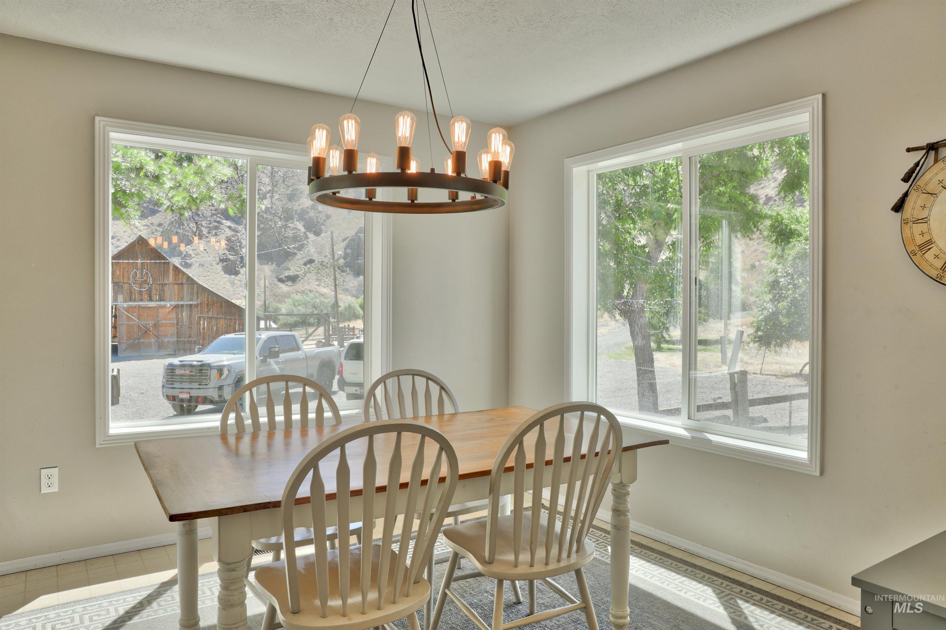 27035 Snake River Road Huntington, OR 97907 - Photo 9 of 50