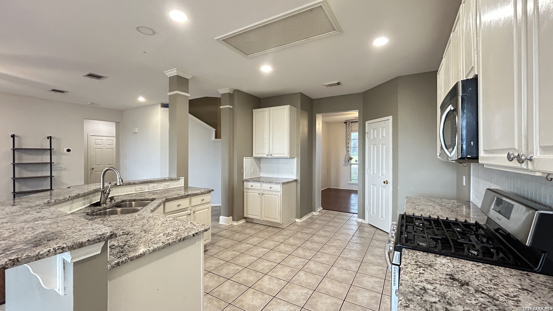 21227 Rio Sabinal San Antonio, TX 78259 - Photo 24 of 52