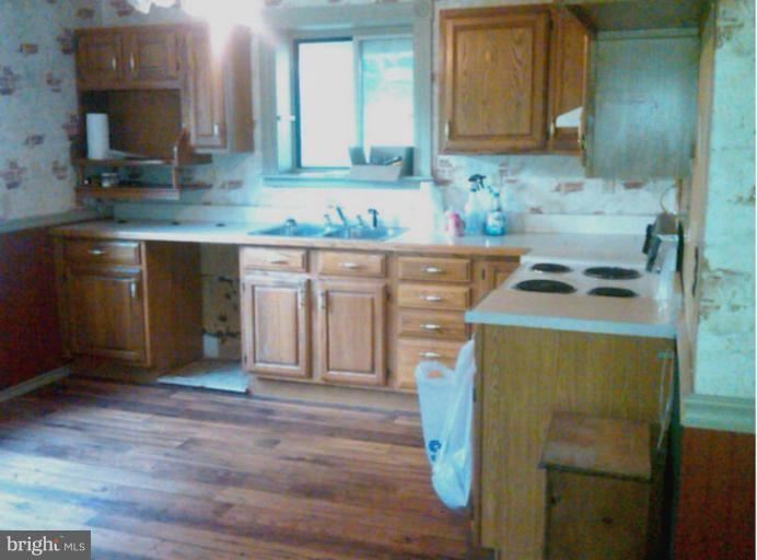4226 Hoffmanville Road Manchester, MD 21102 - Photo 6 of 7 Kitchen